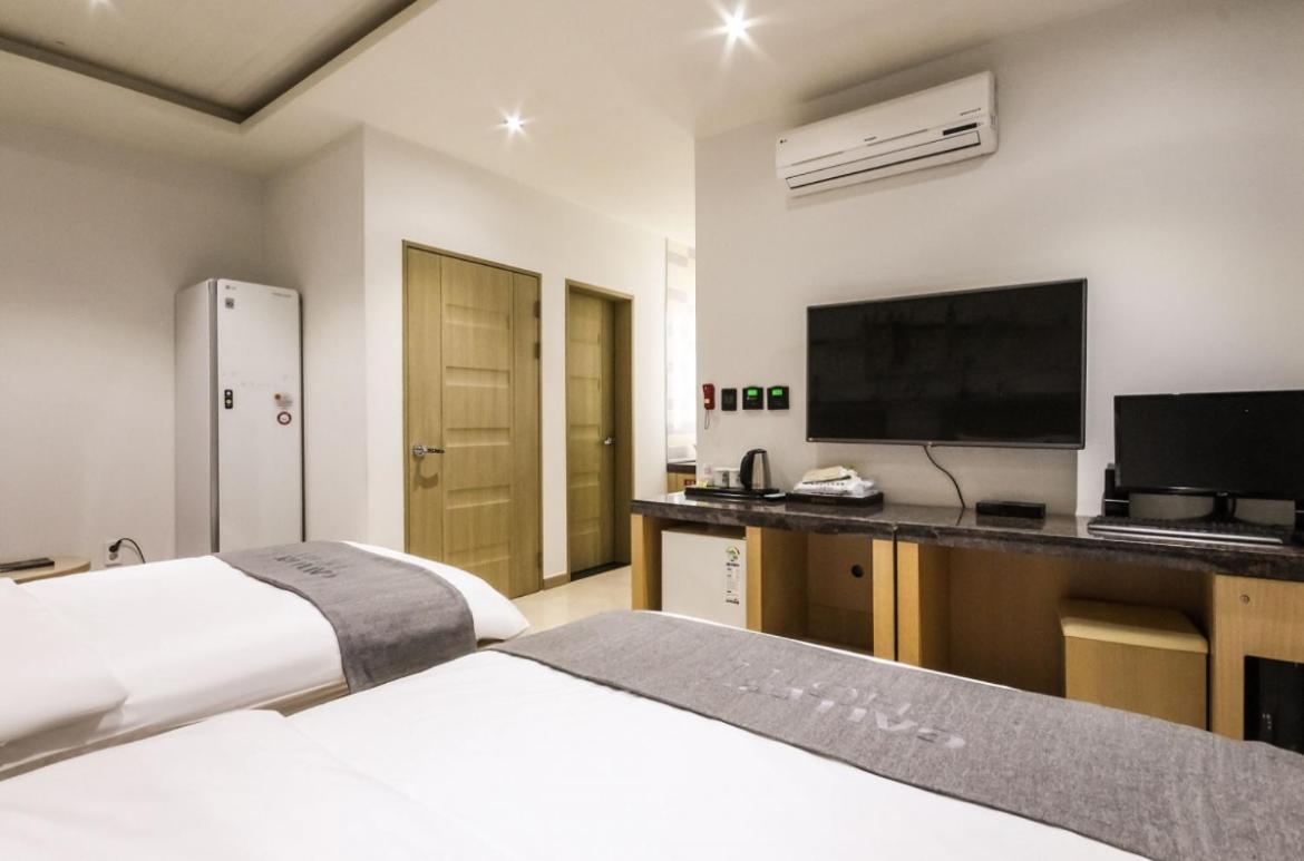 Gallery Hotel Gwangju Metropolitan City Εξωτερικό φωτογραφία