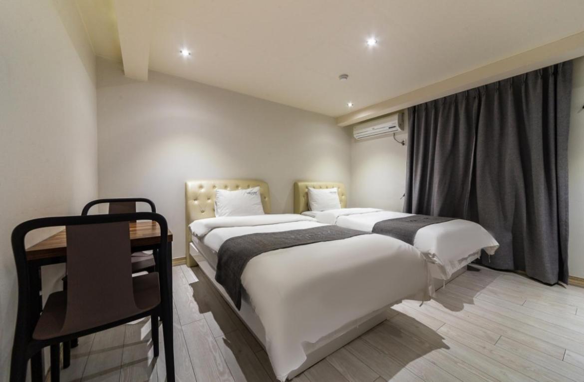 Gallery Hotel Gwangju Metropolitan City Εξωτερικό φωτογραφία