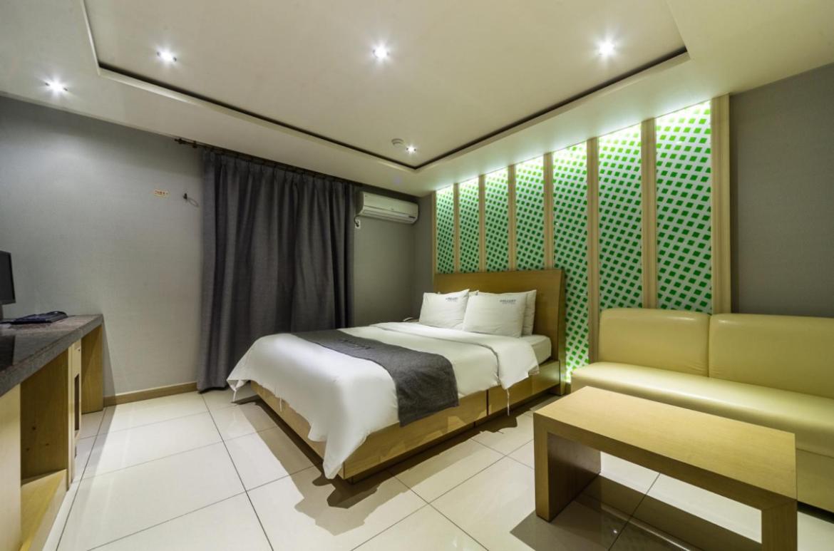 Gallery Hotel Gwangju Metropolitan City Εξωτερικό φωτογραφία