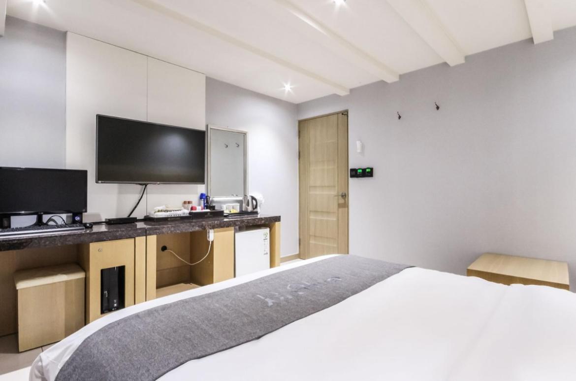 Gallery Hotel Gwangju Metropolitan City Εξωτερικό φωτογραφία