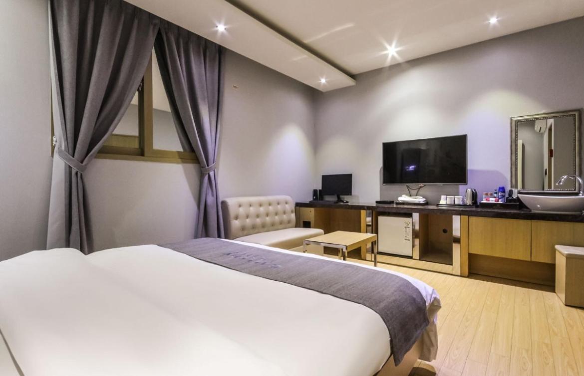 Gallery Hotel Gwangju Metropolitan City Εξωτερικό φωτογραφία
